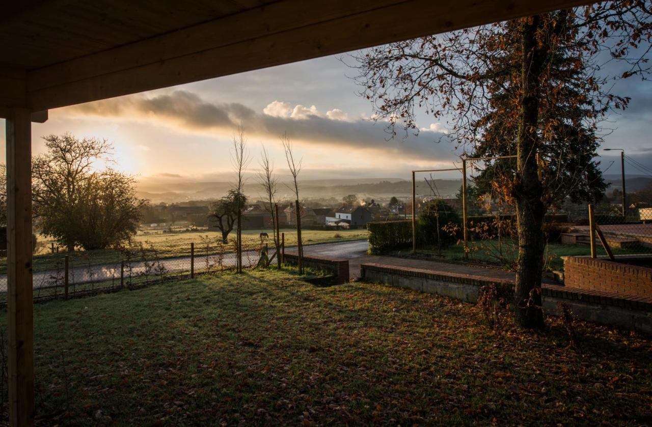 Villa Agimon'Toit Hastiere-par-dela Exterior foto